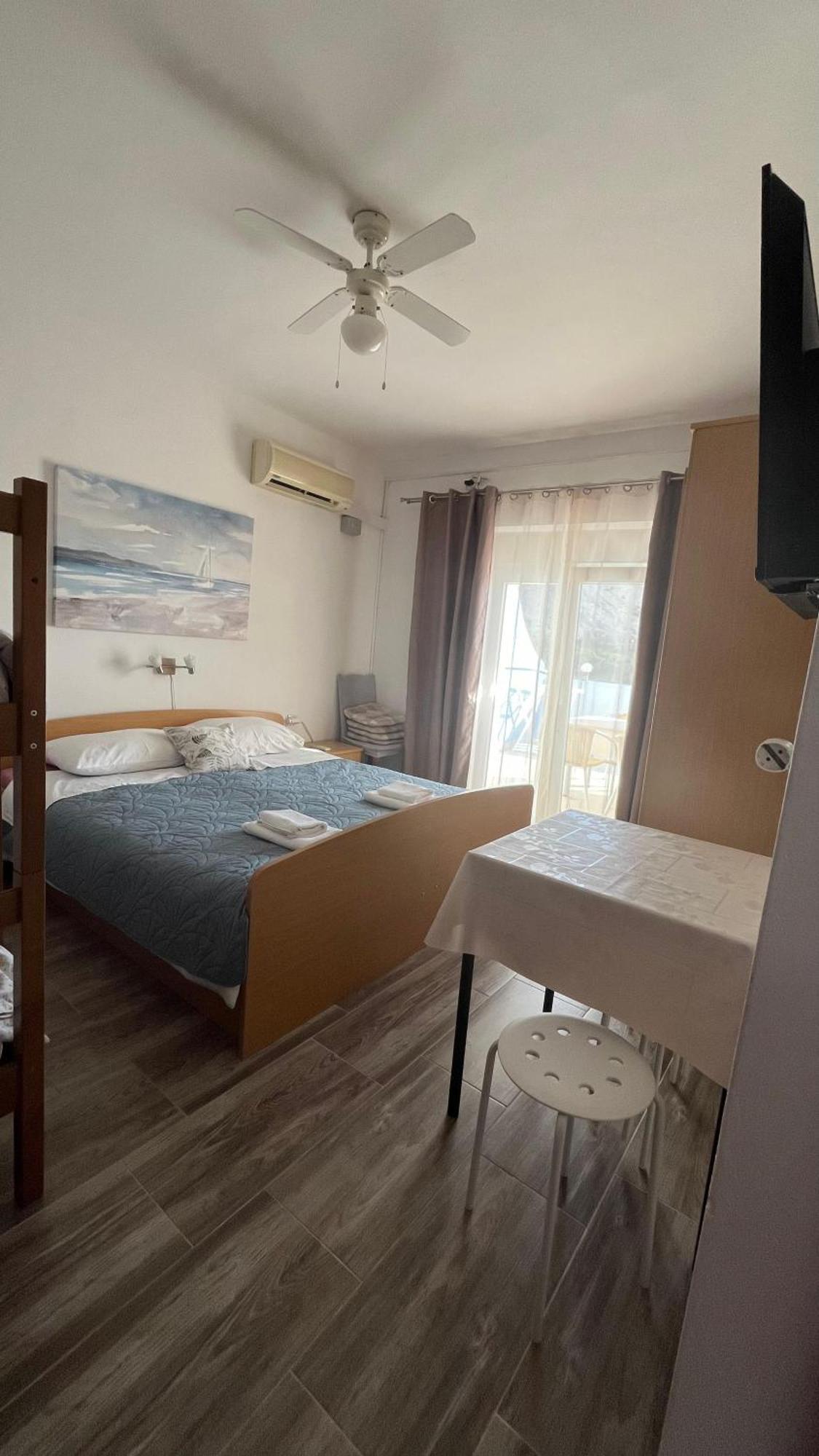 B&B Sobe Magdalena Metajna Rom bilde